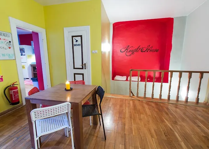 The Knight House * Talin