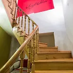 Hostel The Knight House *